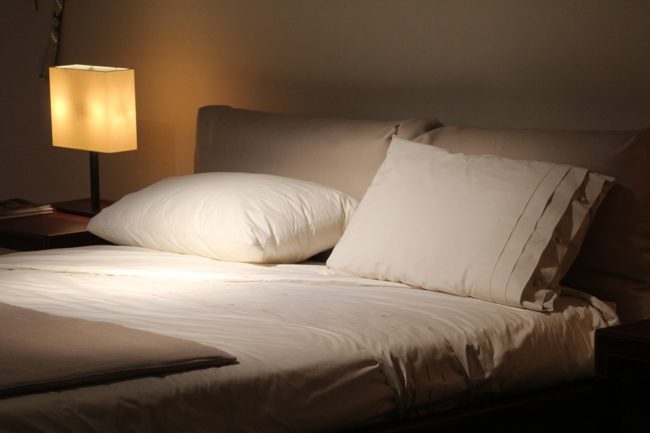 寝室に風水コーデ ベッドの位置や観葉植物等の配置を全まとめ オーダー家具なら福岡のヒロシゲ工作所